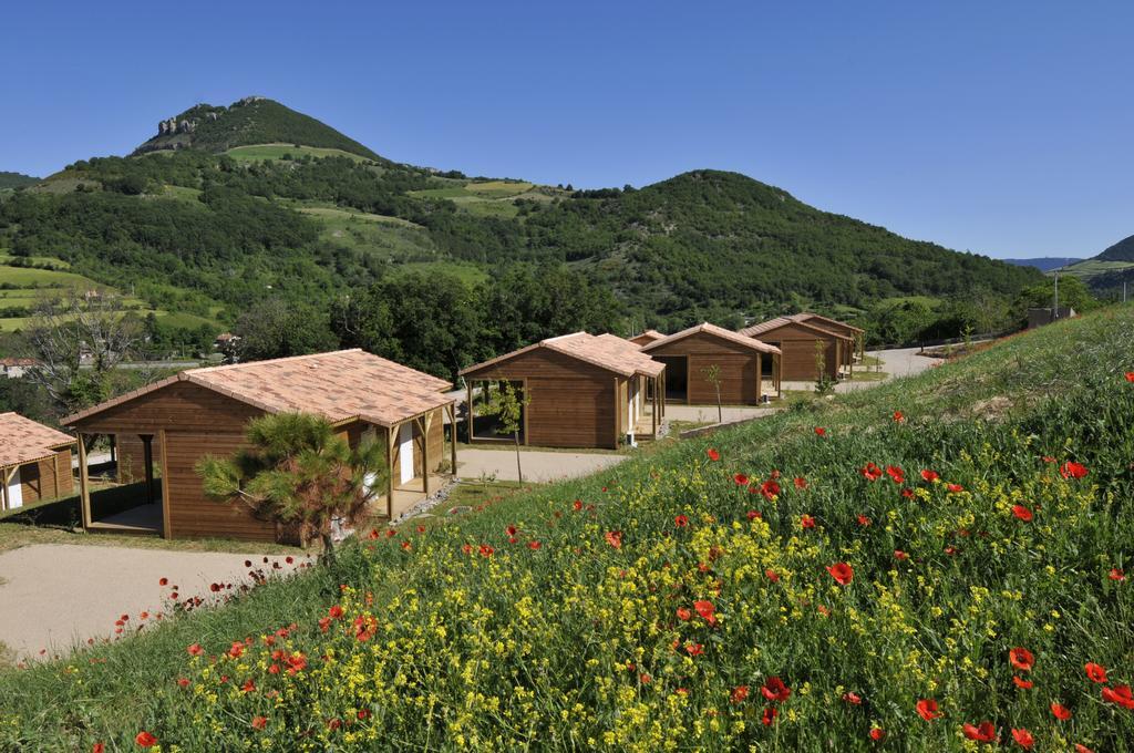 Domaine Saint Esteve Millau Quarto foto