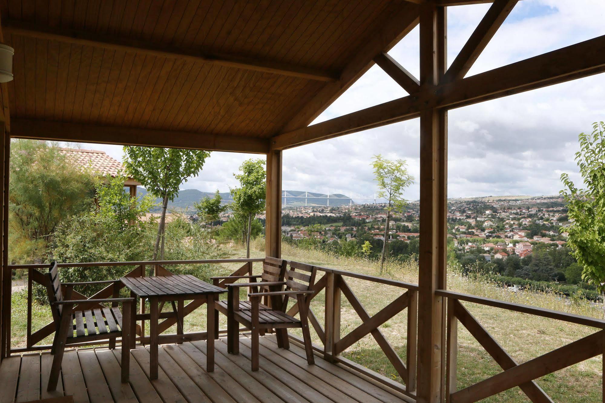 Domaine Saint Esteve Millau Exterior foto